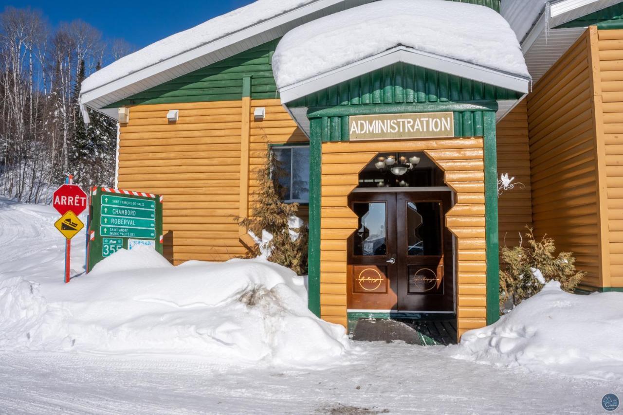 Auberge Eva Lac-Bouchette Exterior foto