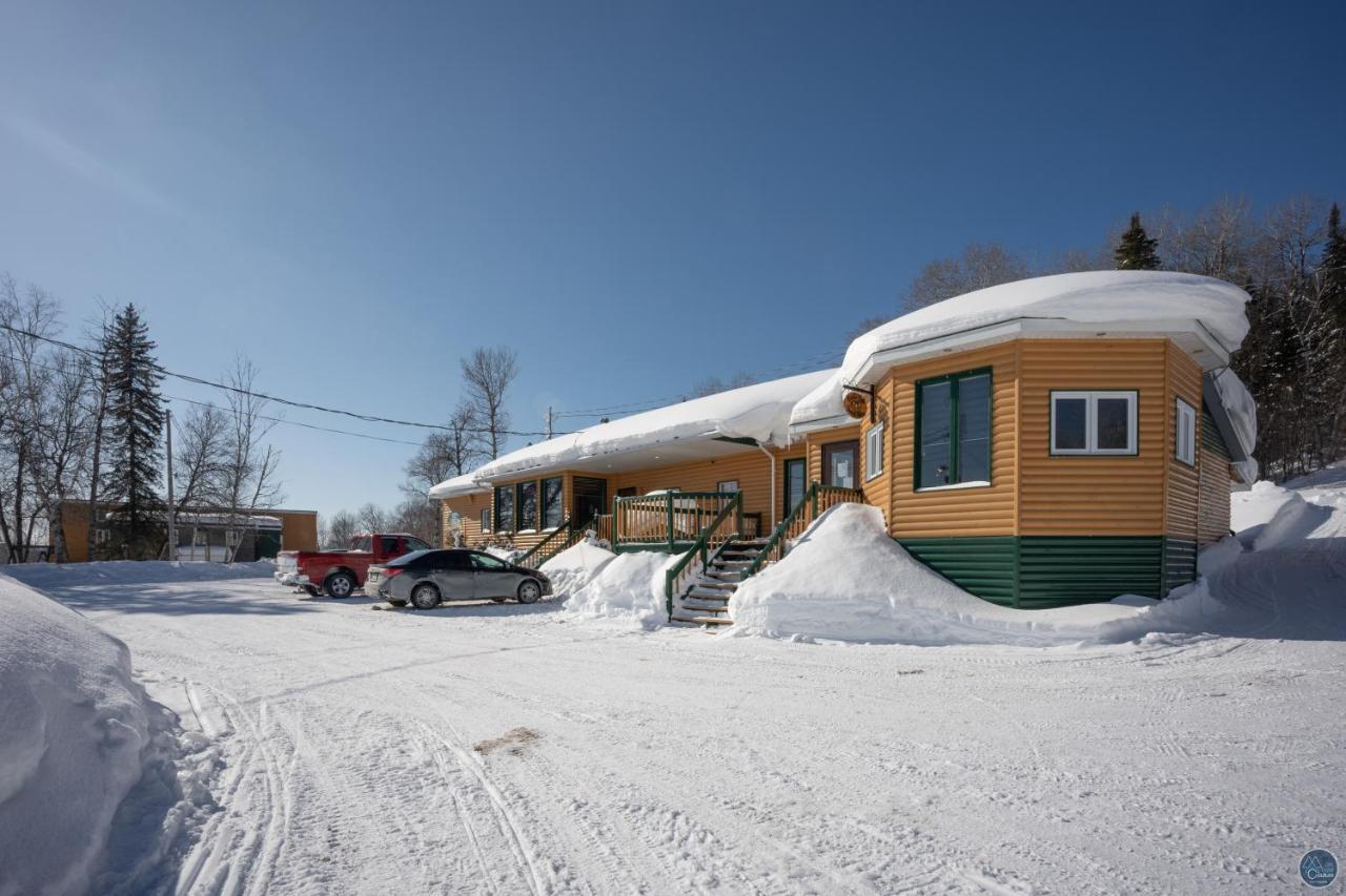 Auberge Eva Lac-Bouchette Exterior foto