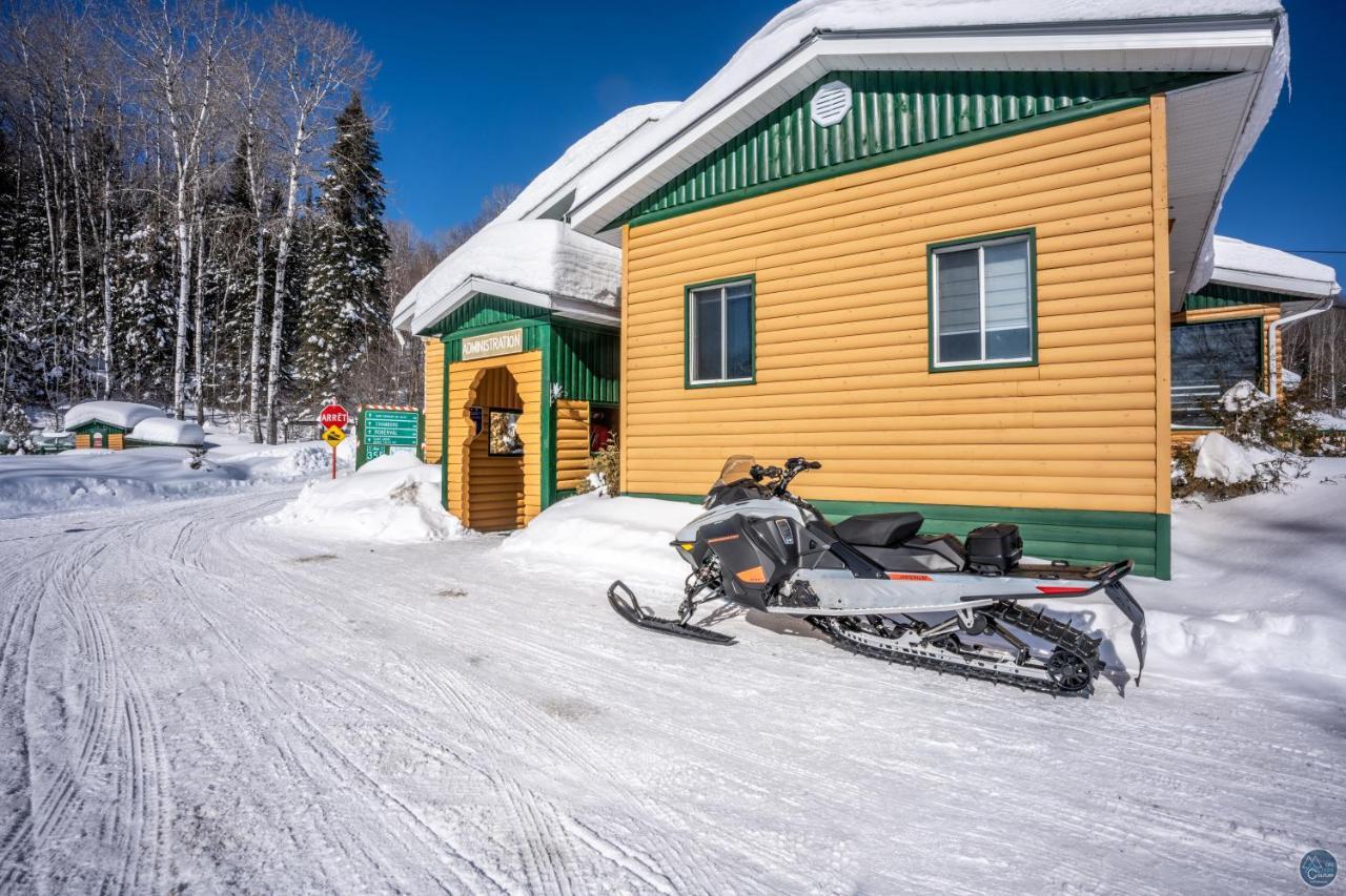 Auberge Eva Lac-Bouchette Exterior foto
